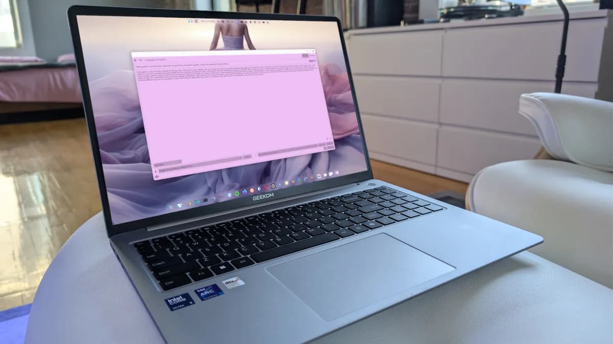 بهترین ابزار تبدیل گفتار به متن برای لینوکس را پیدا کردم و دیگر بدون آن یادداشت نمینویسم