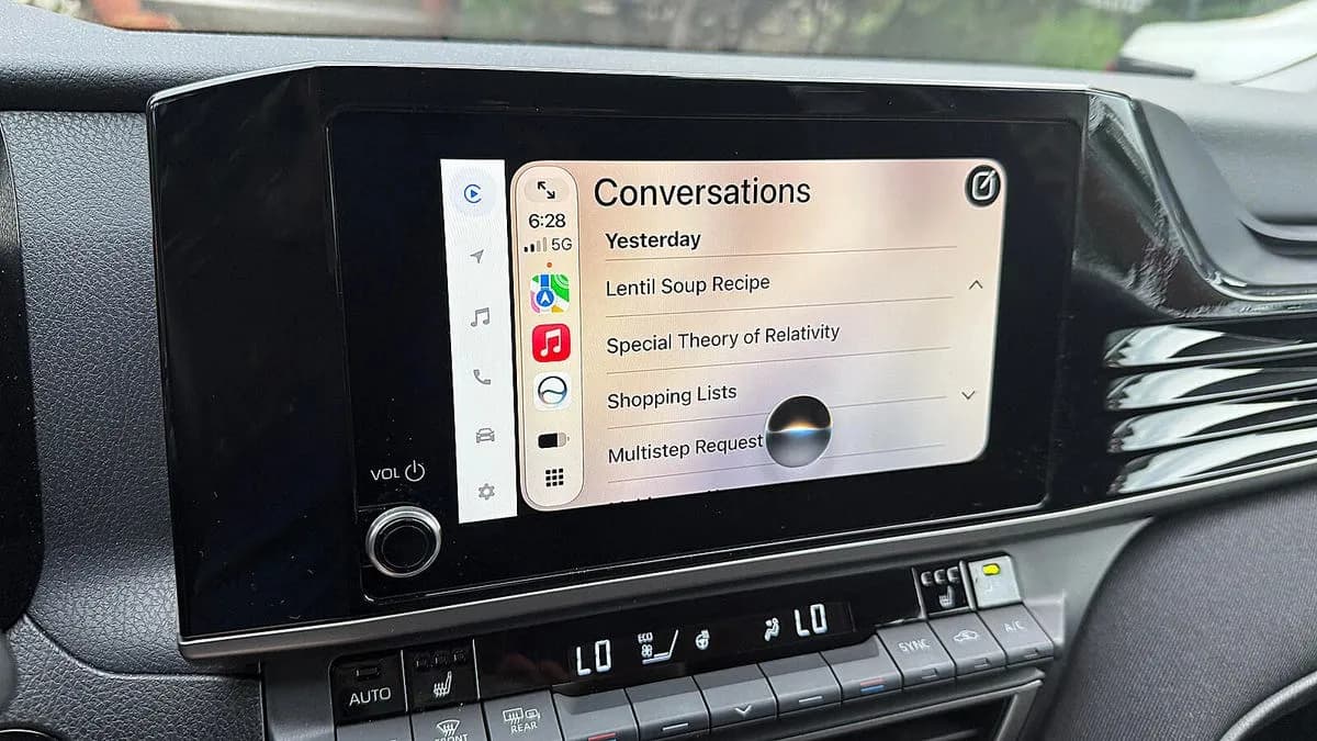 تست Siri در iOS 26 در برابر Siri AI در iOS 27 در خودرو - اختلاف فاحش بود