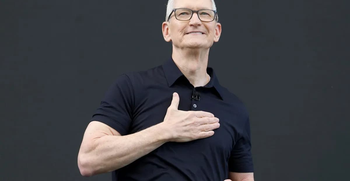 تیم کوک از سطح جدید iCloud Plus برای کاربران حرفهای هوش مصنوعی خبر داد