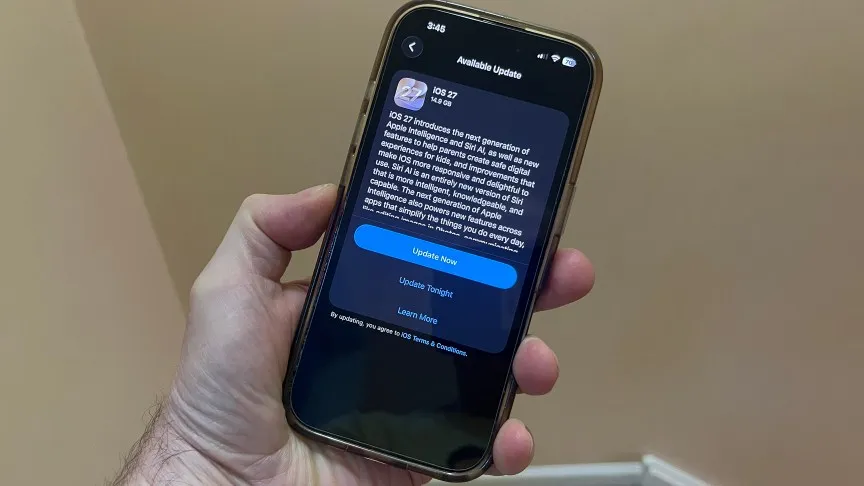 نسخه بتای Siri AI در iOS 27 همراه با ۱۲ وصله امنیتی منتشر شد